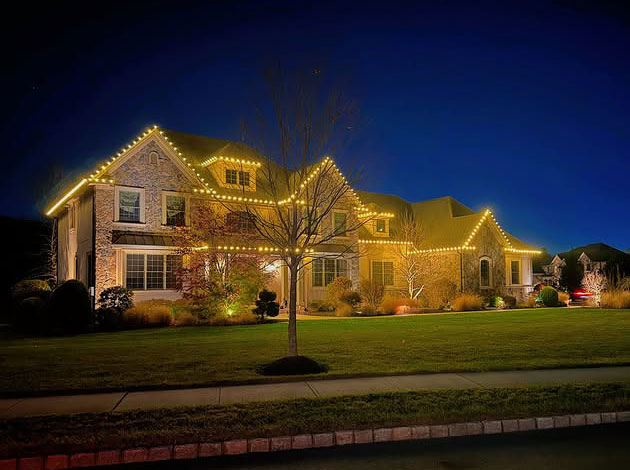 Holiday Lighting in North Jersey - Camelot Lighting