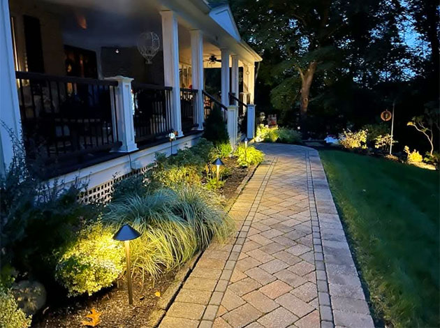 Landscape Lighting in North Jersey - Camelot Lighting