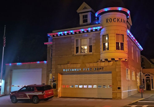 Holiday Lighting in North Jersey | Camelot Lighting