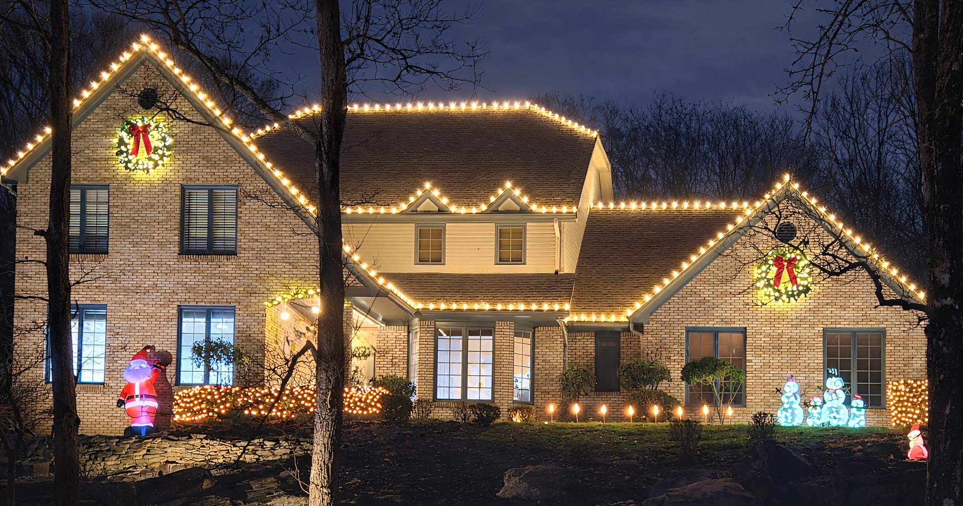 Holiday Lighting in North Jersey | Camelot Lighting